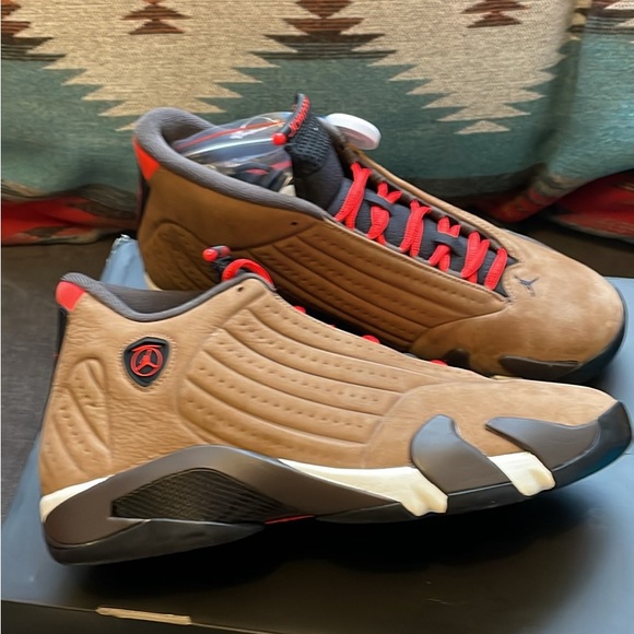 Jordan 14 winterized brand new. - Picture 7 of 8